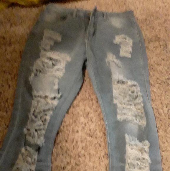 Jeans - Picture 2 of 3